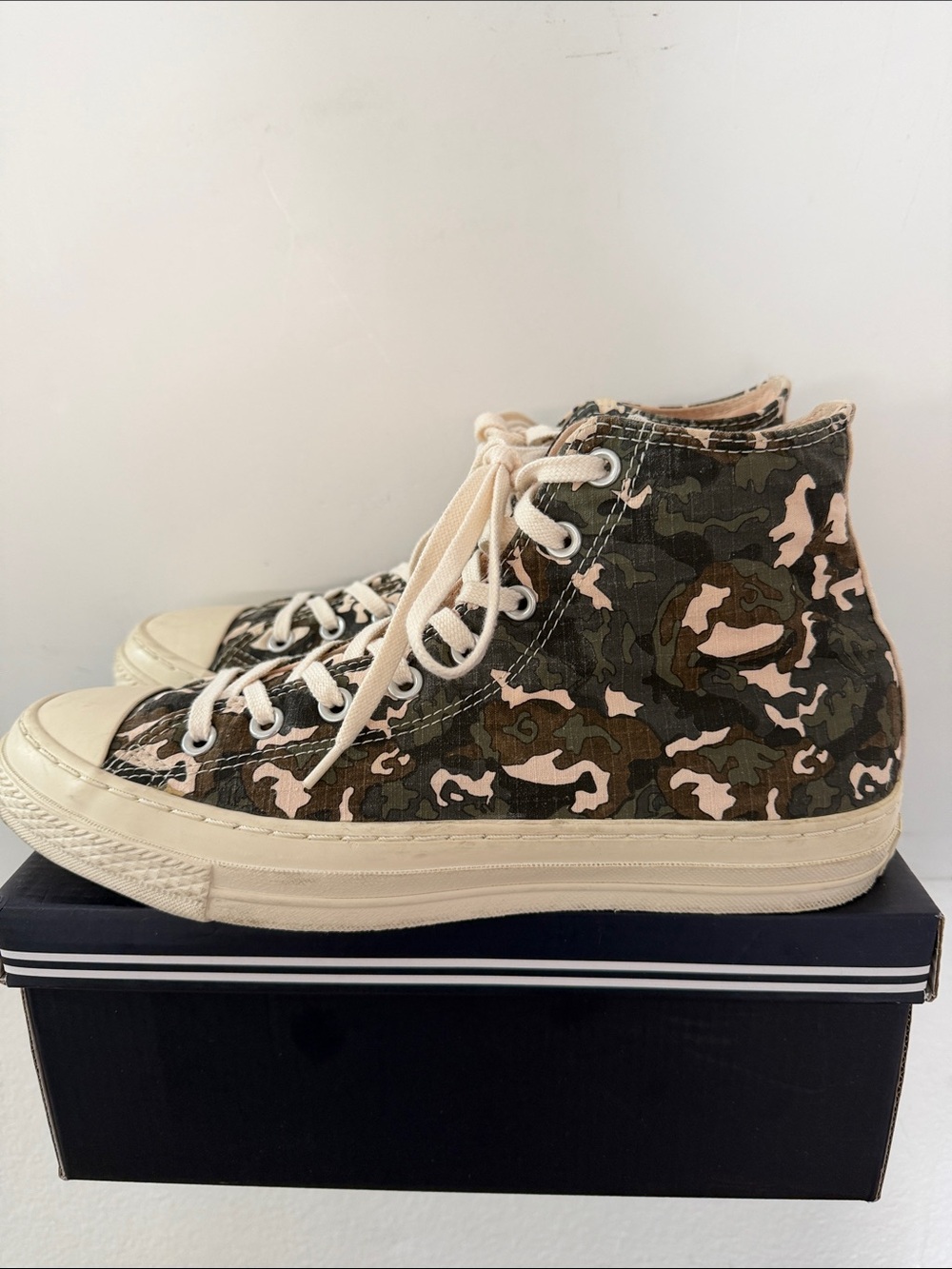 Converse x Urban Outfitters Collab Camo Hi Top Sneaker Rare HTF Gift Unisex